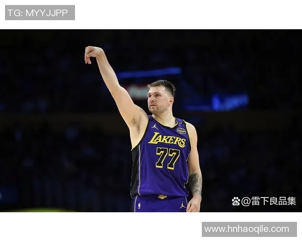 里夫斯重伤!詹姆斯沉默,东契奇逼宫,湖人顶薪续约计划已经生变 里夫斯重伤!詹姆斯沉默,东契奇逼宫,湖人顶薪续约计划已经生变