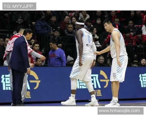 汽车城重振雄风！活塞缺阵坎宁安连赢四场，东区霸业稳固